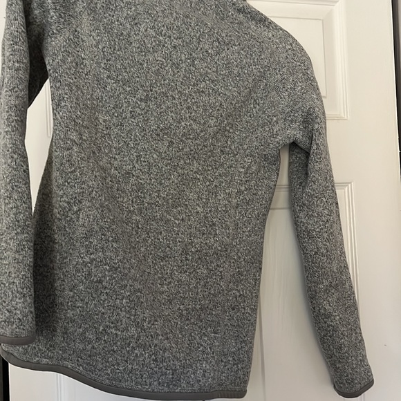 PATAGONIA gray fleece sweater - Picture 4 of 4
